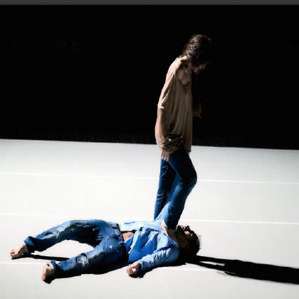 La desnudez | Daniel Abreu