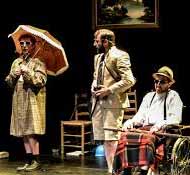 DESDE AQUI VEO SUCIA LA PLAZA