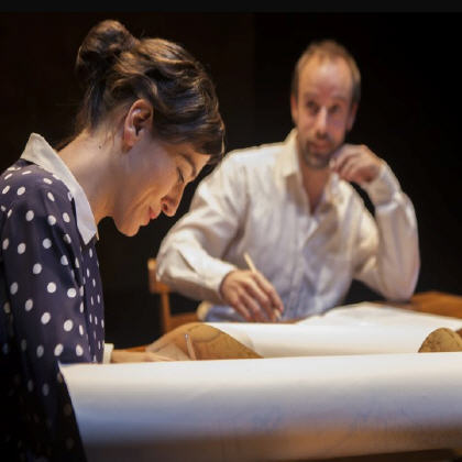 LA ESFERA QUE NOS CONTIENE